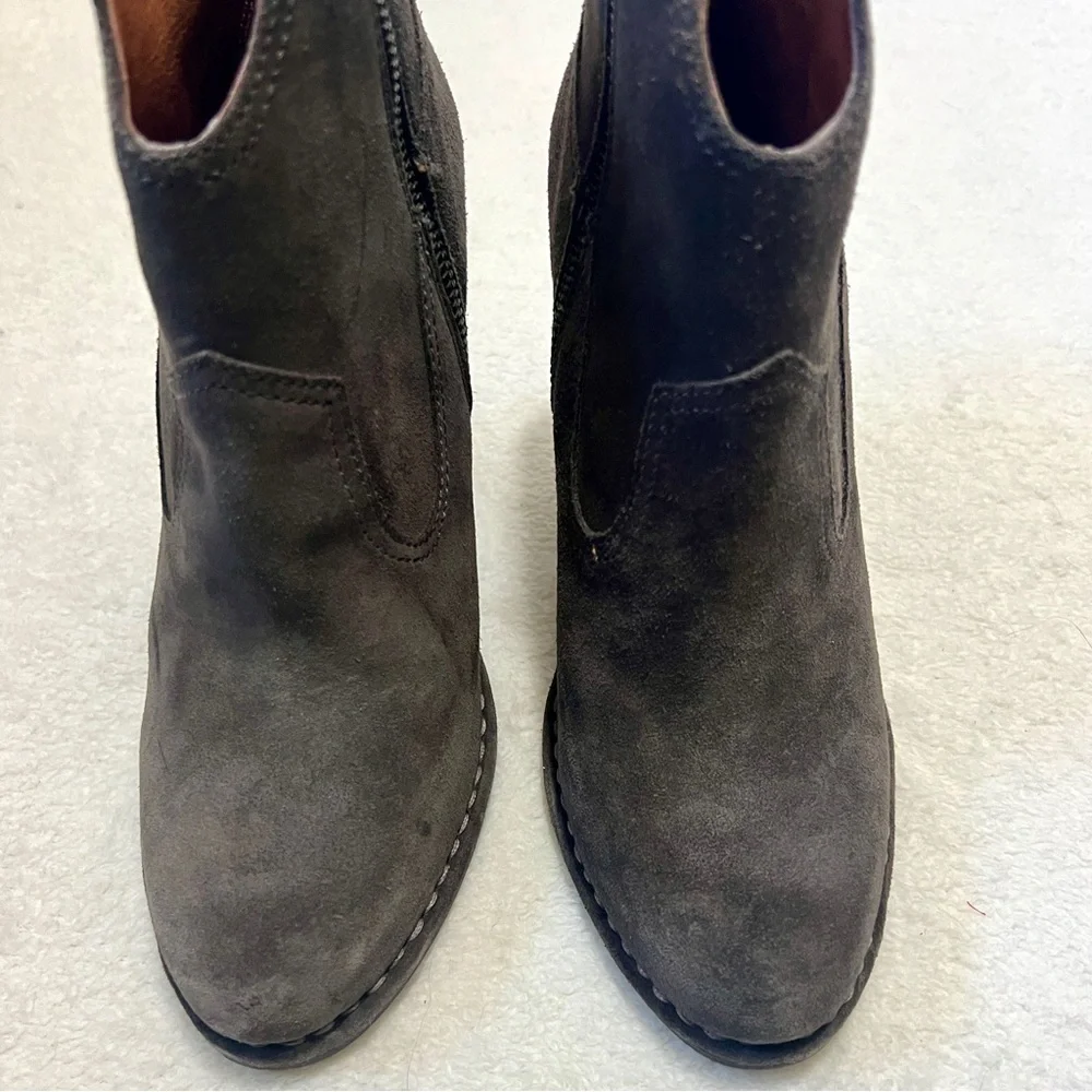 Frye Madeline Short Grey Suede Ankle Booties - Size 9.5